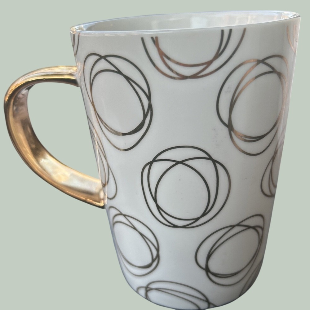 Rosanna Bubbly Bar 24k Gold And Porcelain White Mug. 2010s, Collectible